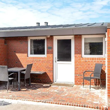 Two-bedroom In Henne 7 Holiday home Henne Strand